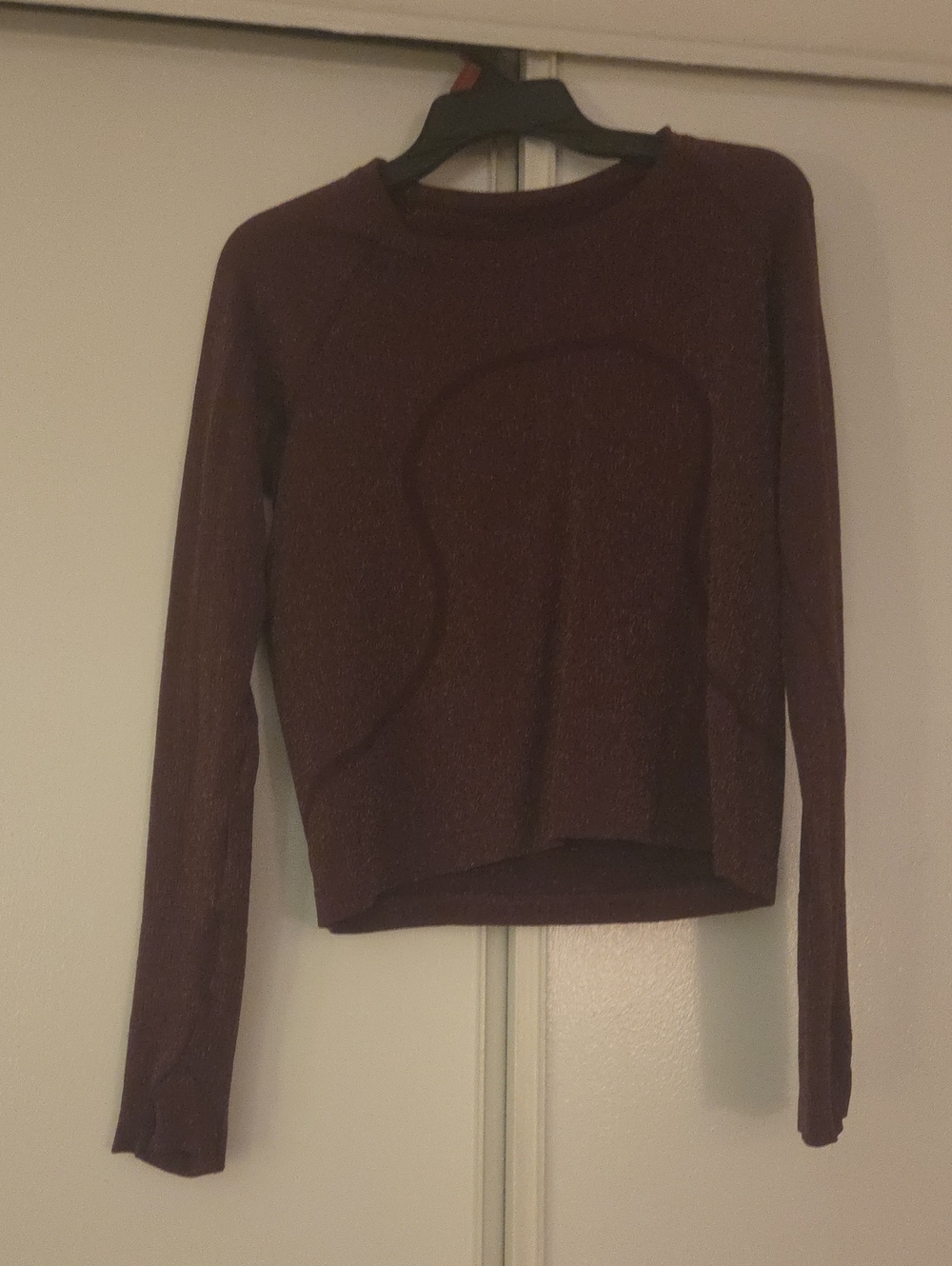 lululemon athletica Long Sleeve Crewneck Top in Burgundy